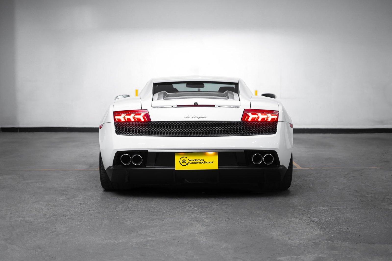 Lamborghini Gallardo 5.2 2010 - Imagen 4 de 20