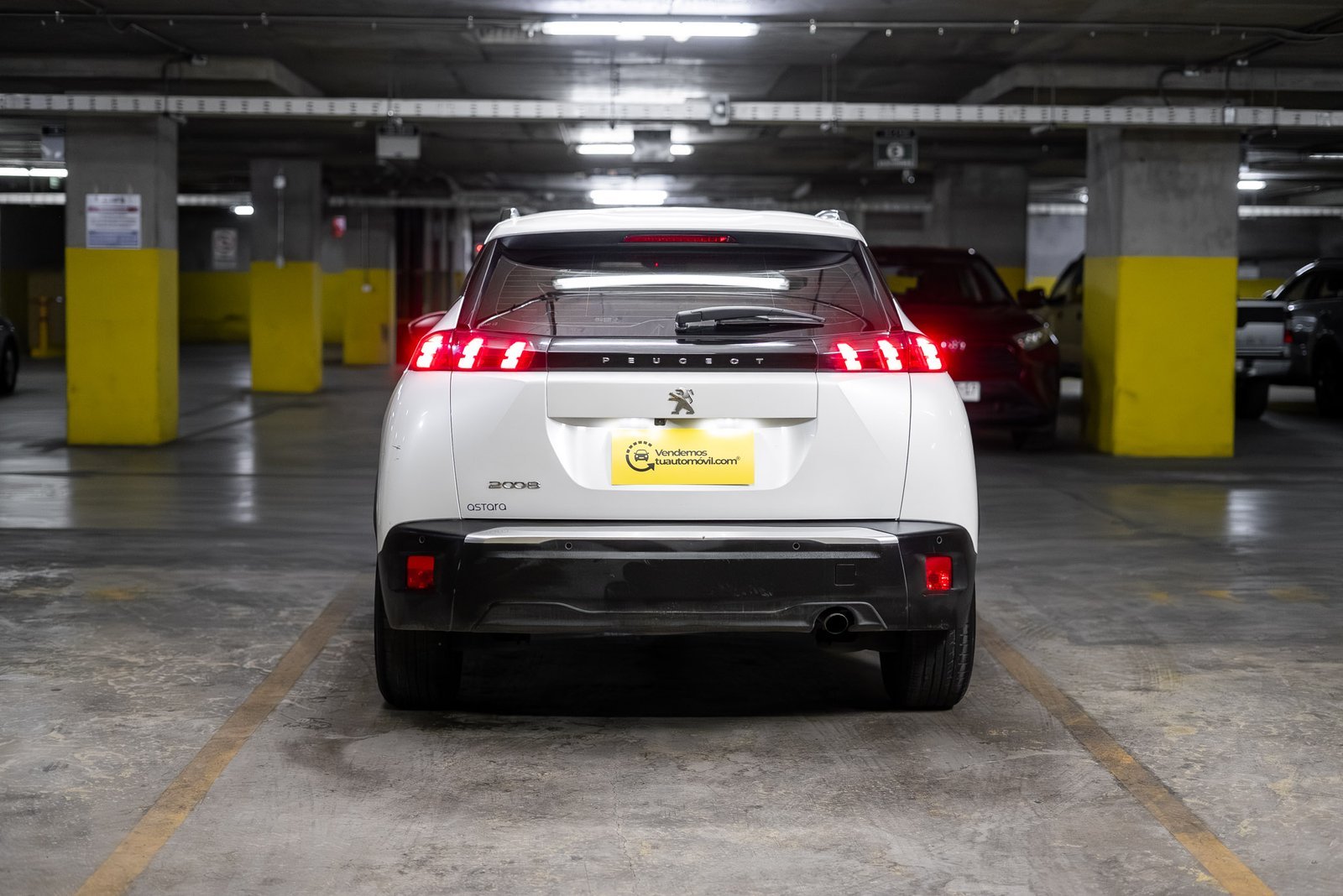 Peugeot 2008 1.5 2021 - Imagen 7 de 17