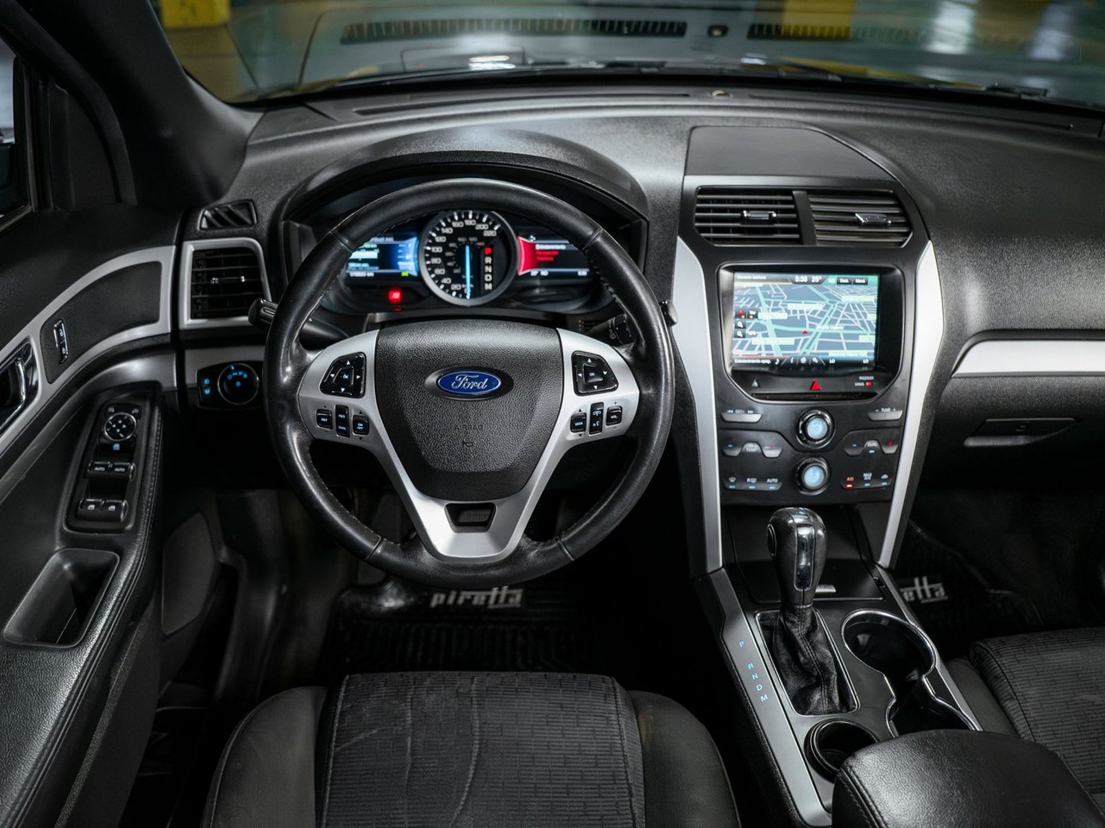 Ford Explorer 3.5 2016 - Foto 3 de 19