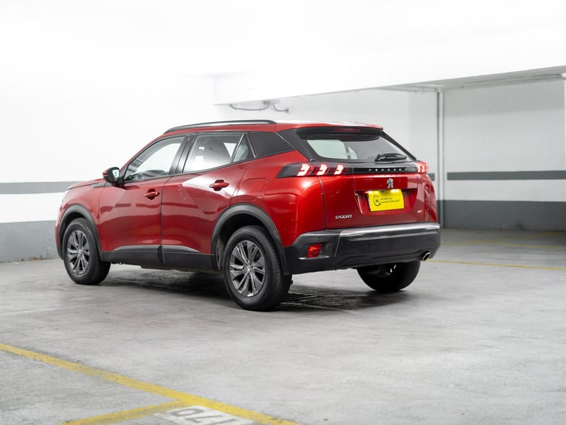 Peugeot 2008 1.5 2021 - Imagen 8 de 19
