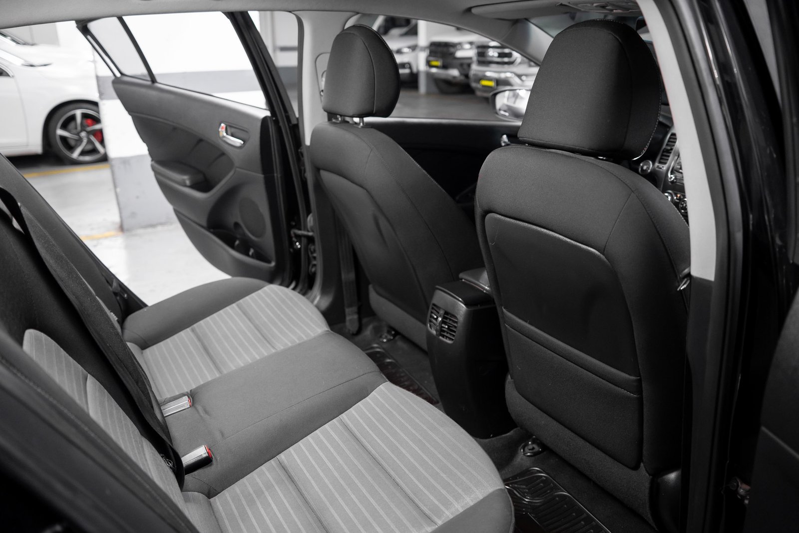 Kia Cerato5 1.6 2019 - Imagen 4 de 20