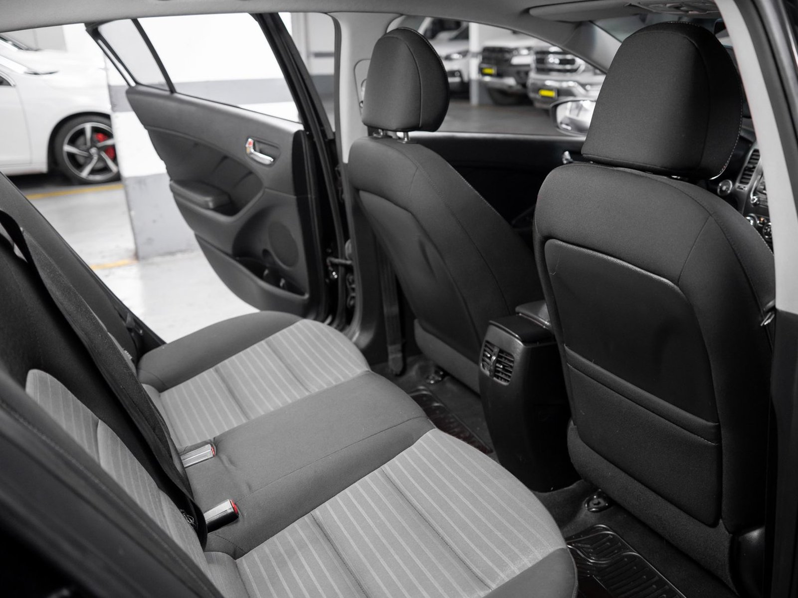 Kia Cerato5 1.6 2019 - Foto 4 de 20
