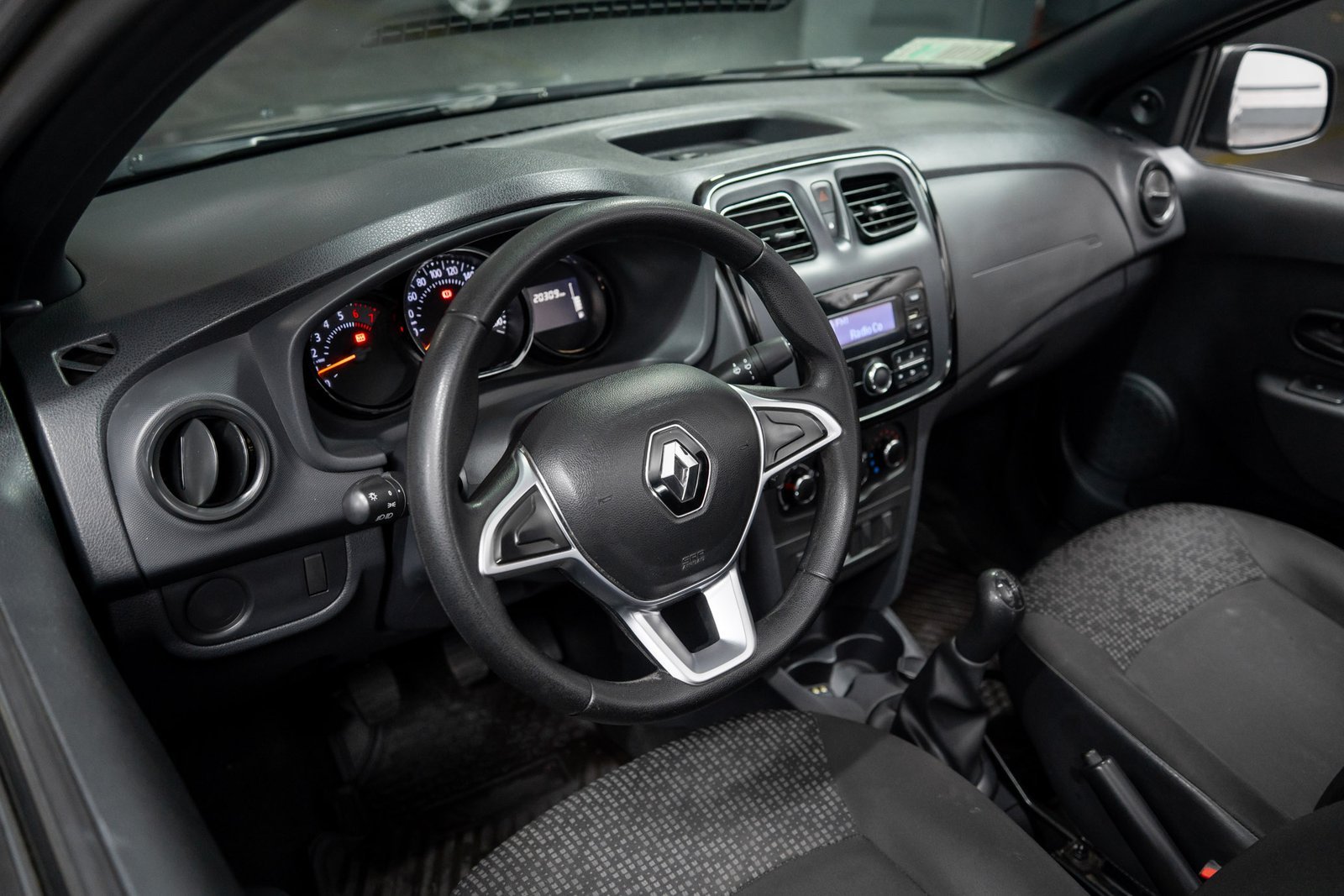 Renault Symbol 1.6 2022 - Imagen 11 de 16