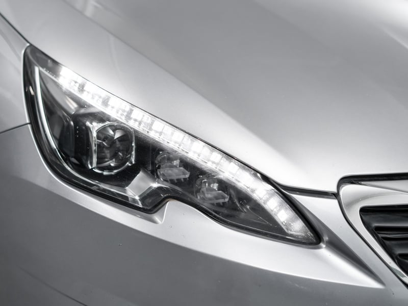 Peugeot 308 1.6 2016 - Imagen 9 de 20