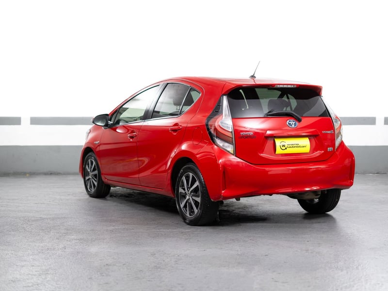 Toyota Prius C 1.5 2018 - Imagen 9 de 20