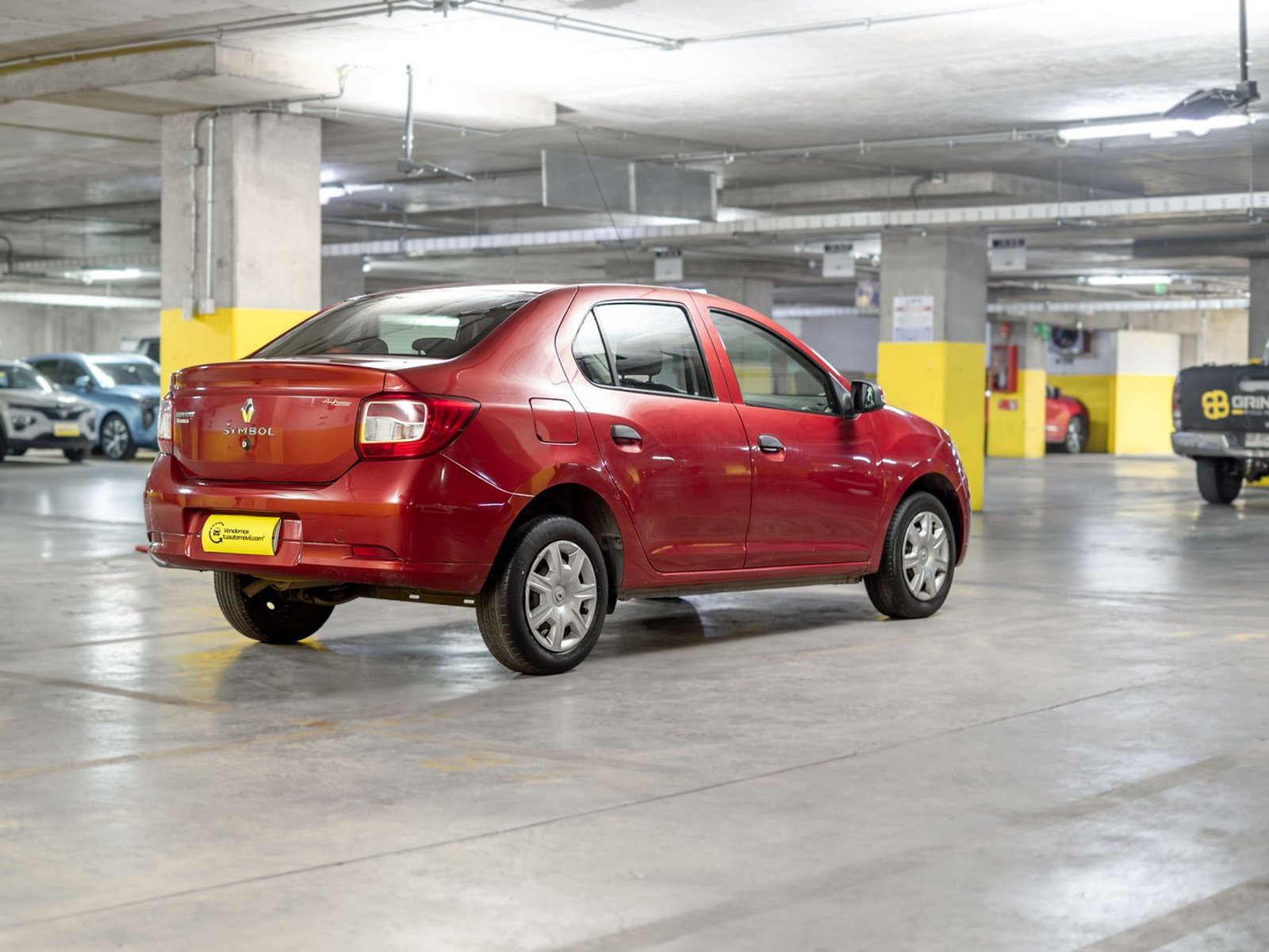 Renault Symbol 1.6 2017 - Foto 2 de 17