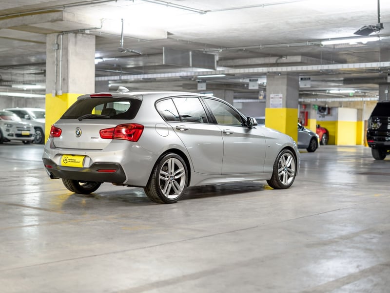 BMW 120i 1.6 2016 - Imagen 7 de 20