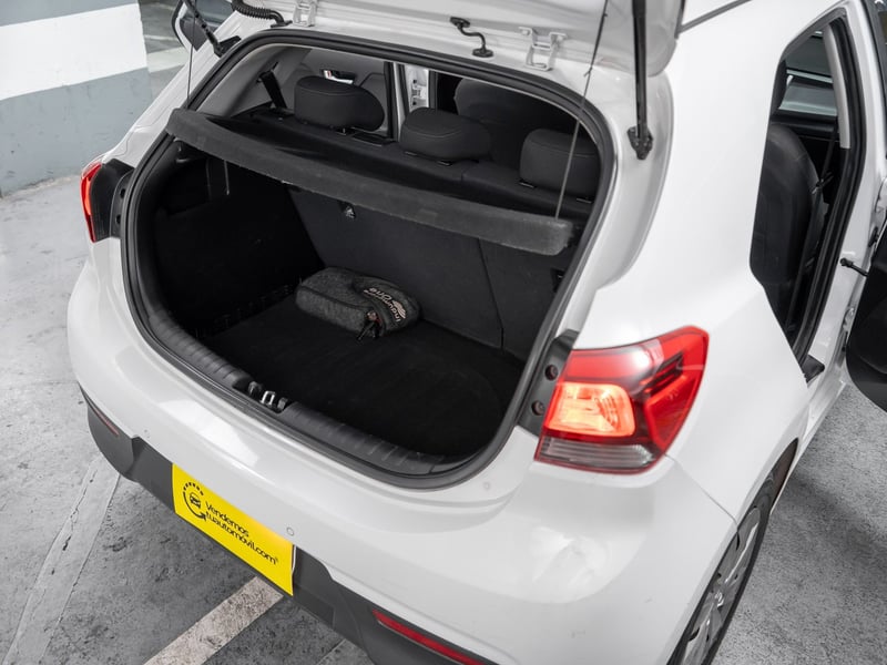 Kia Rio5 1.4 2020 - Imagen 16 de 16