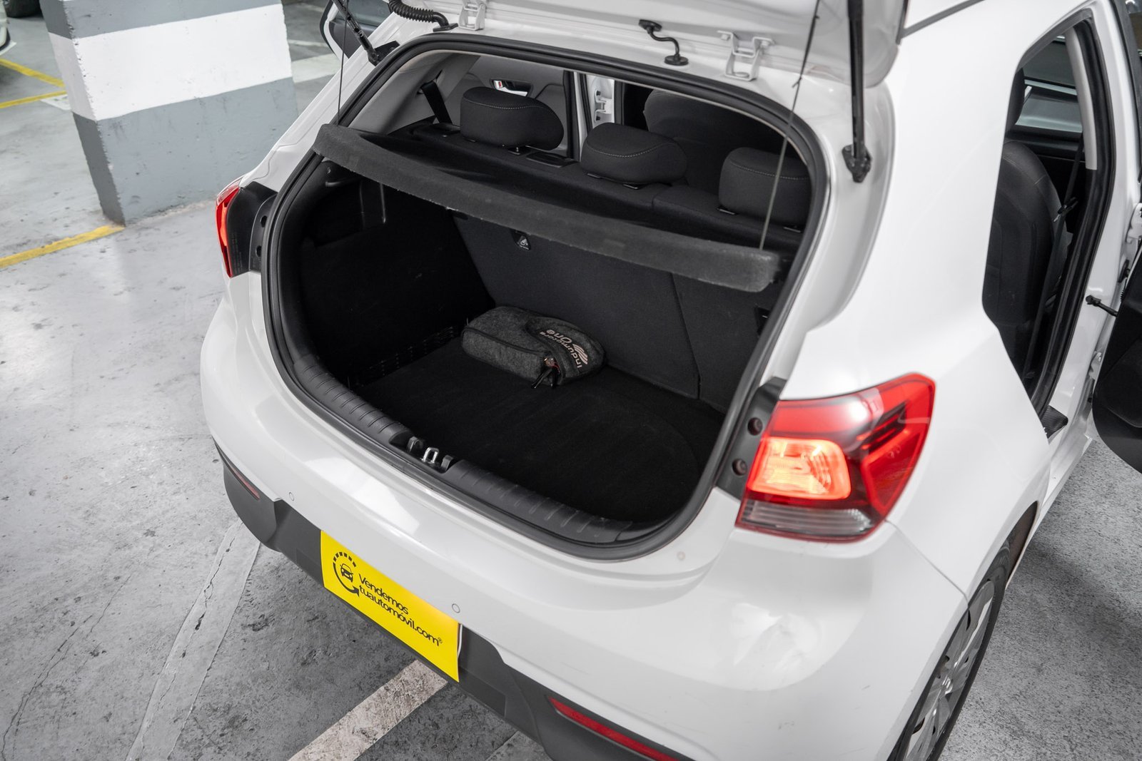 Kia Rio5 1.4 2020 - Imagen 16 de 16