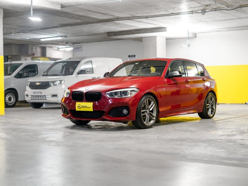 BMW 118d 2.0 2019 - Imagen 7 de 13