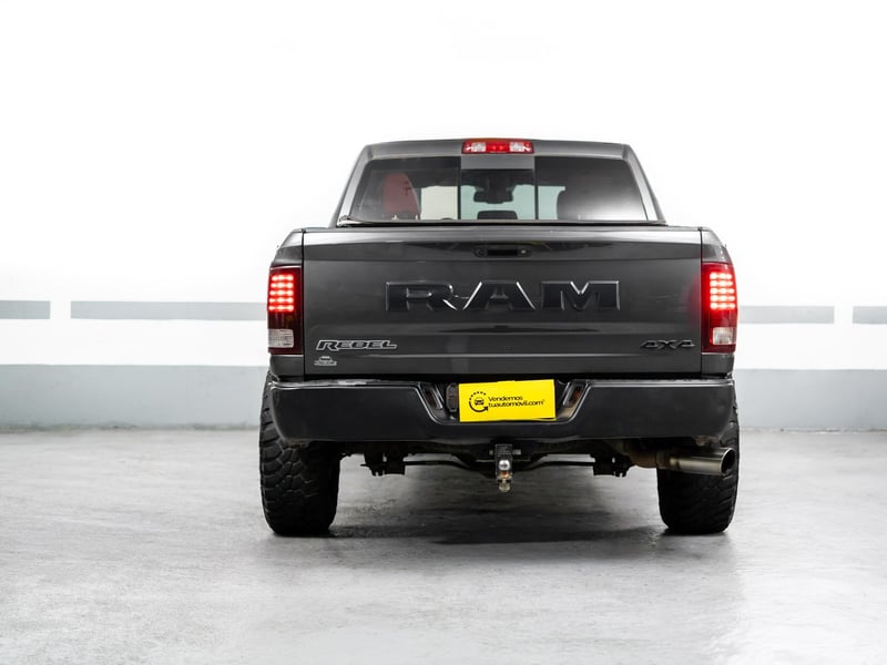 RAM 1500 Rebel 3.6 2018 - Imagen 12 de 20