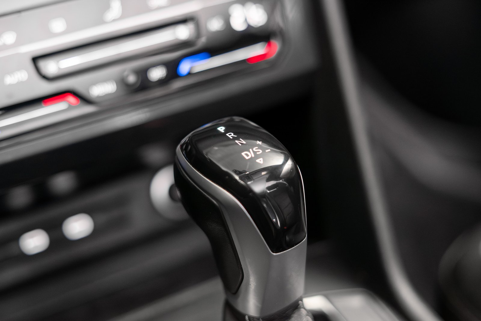 Volkswagen Tiguan 2.0 R-line 2023 - Imagen 19 de 20
