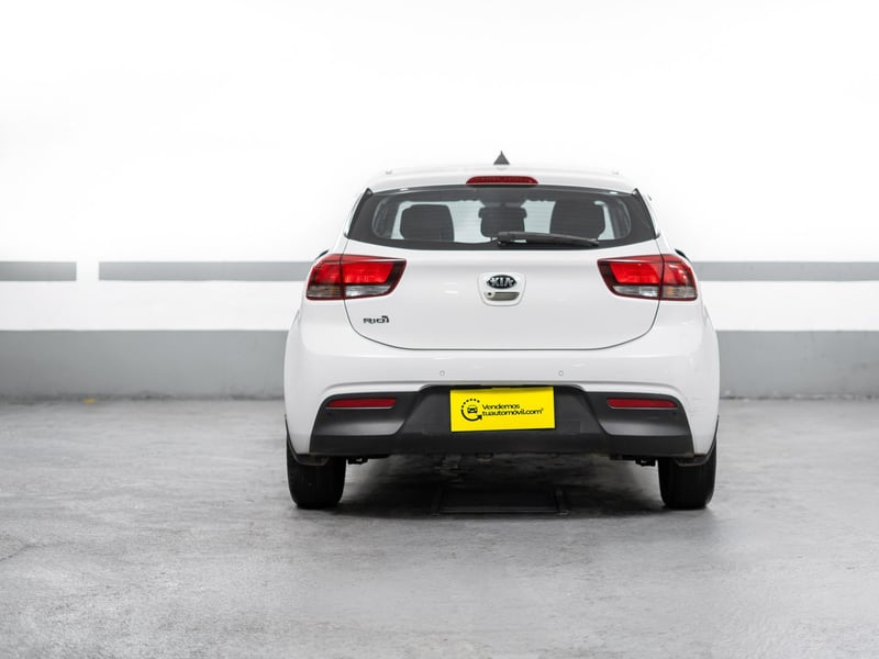 Kia Rio5 1.4 2020 - Imagen 6 de 16