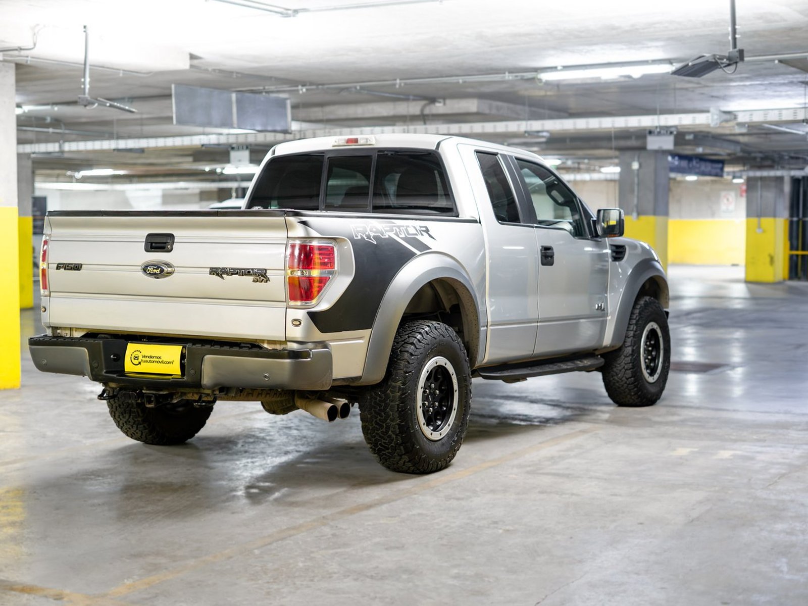 Ford F-150 Raptor 6.2 2015 - Foto 4 de 20