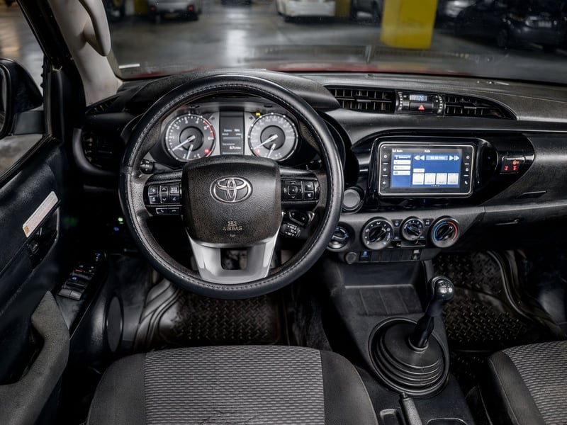 Toyota Hilux 2.4 2023 - Imagen 3 de 18
