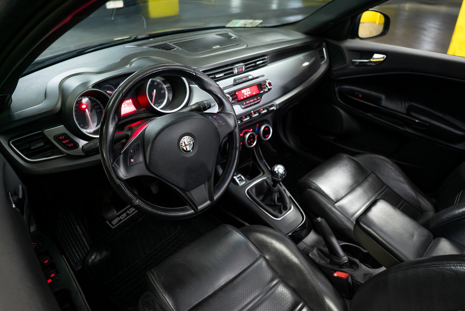 Alfa Romeo Giulietta 1.4 2015 - Imagen 13 de 20