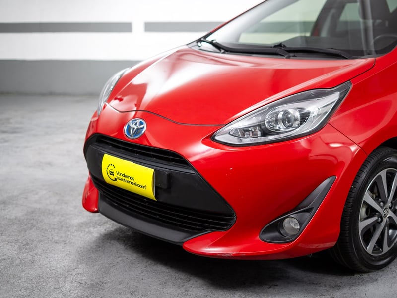 Toyota Prius C 1.5 2018 - Imagen 8 de 20