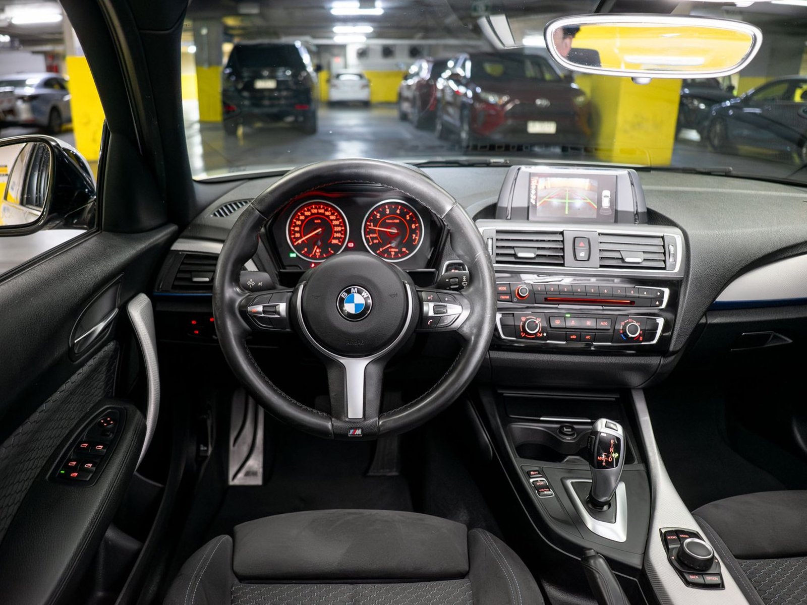 BMW 120i 1.6 2016 - Foto 3 de 20