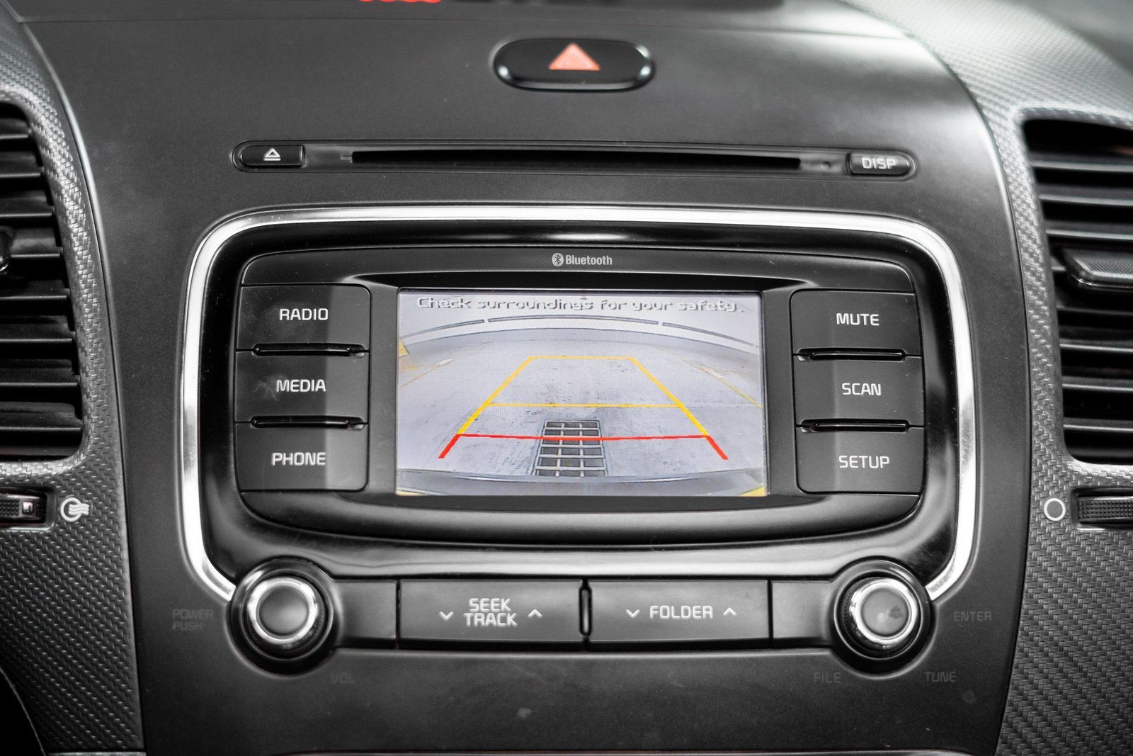 Kia Cerato5 1.6 2019 - Imagen 16 de 20