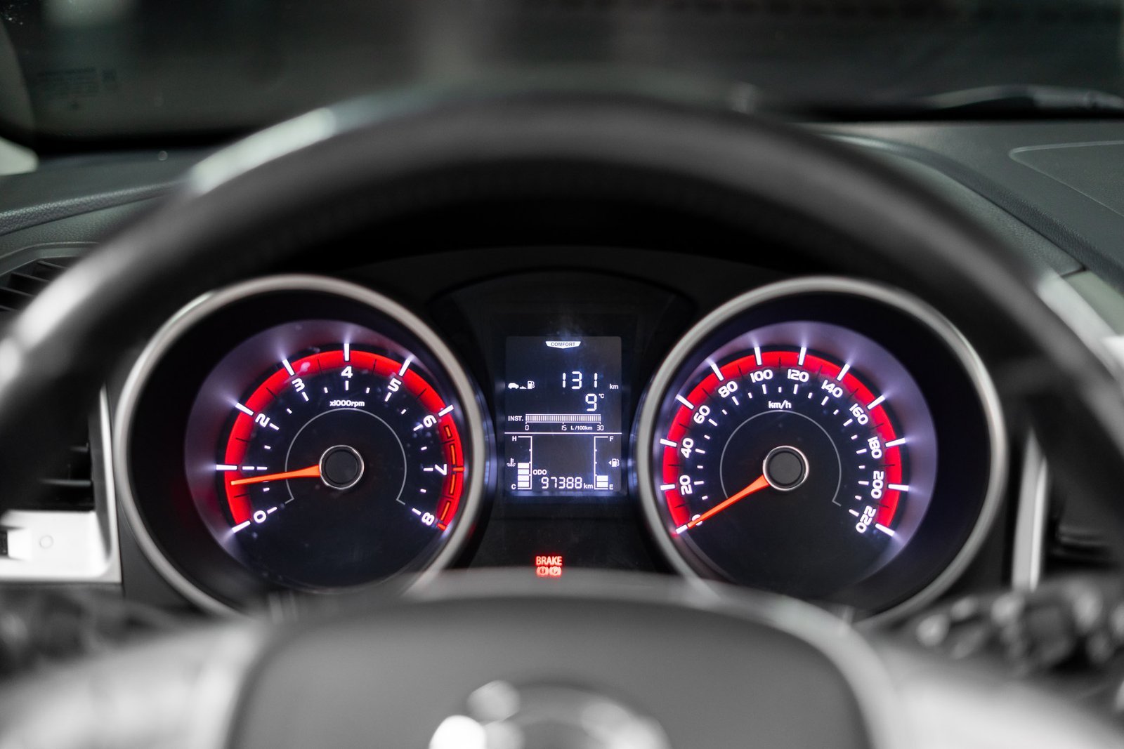 SsangYong Tivoli 1.6 2018 - Imagen 13 de 17