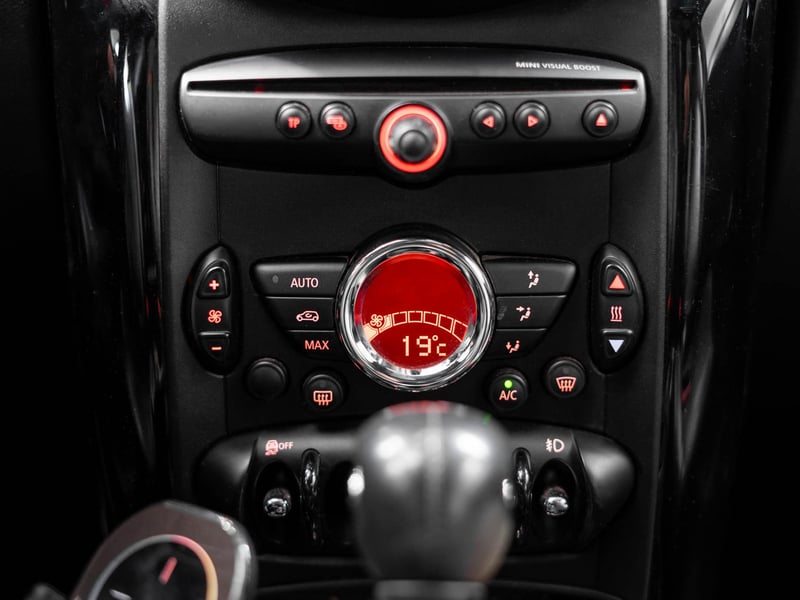 Mini Paceman 1.6 2016 - Imagen 15 de 18