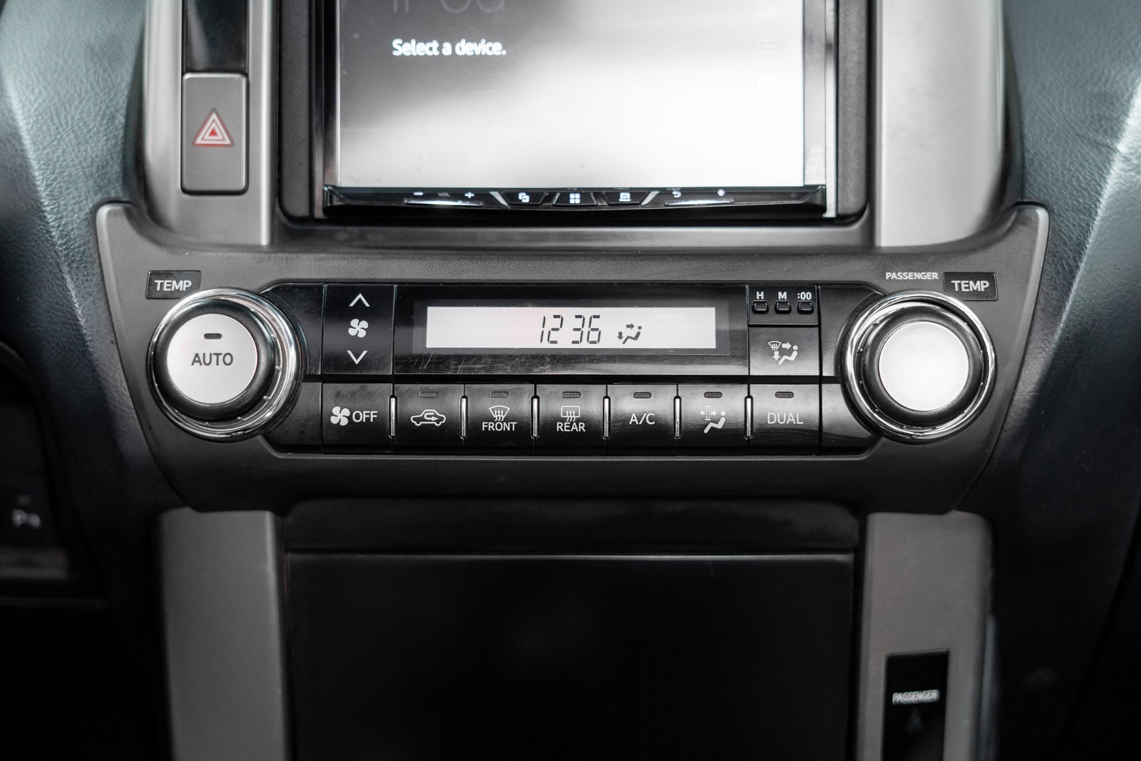 Toyota Land Cruiser Prado 2.7 2012 - Imagen 15 de 17