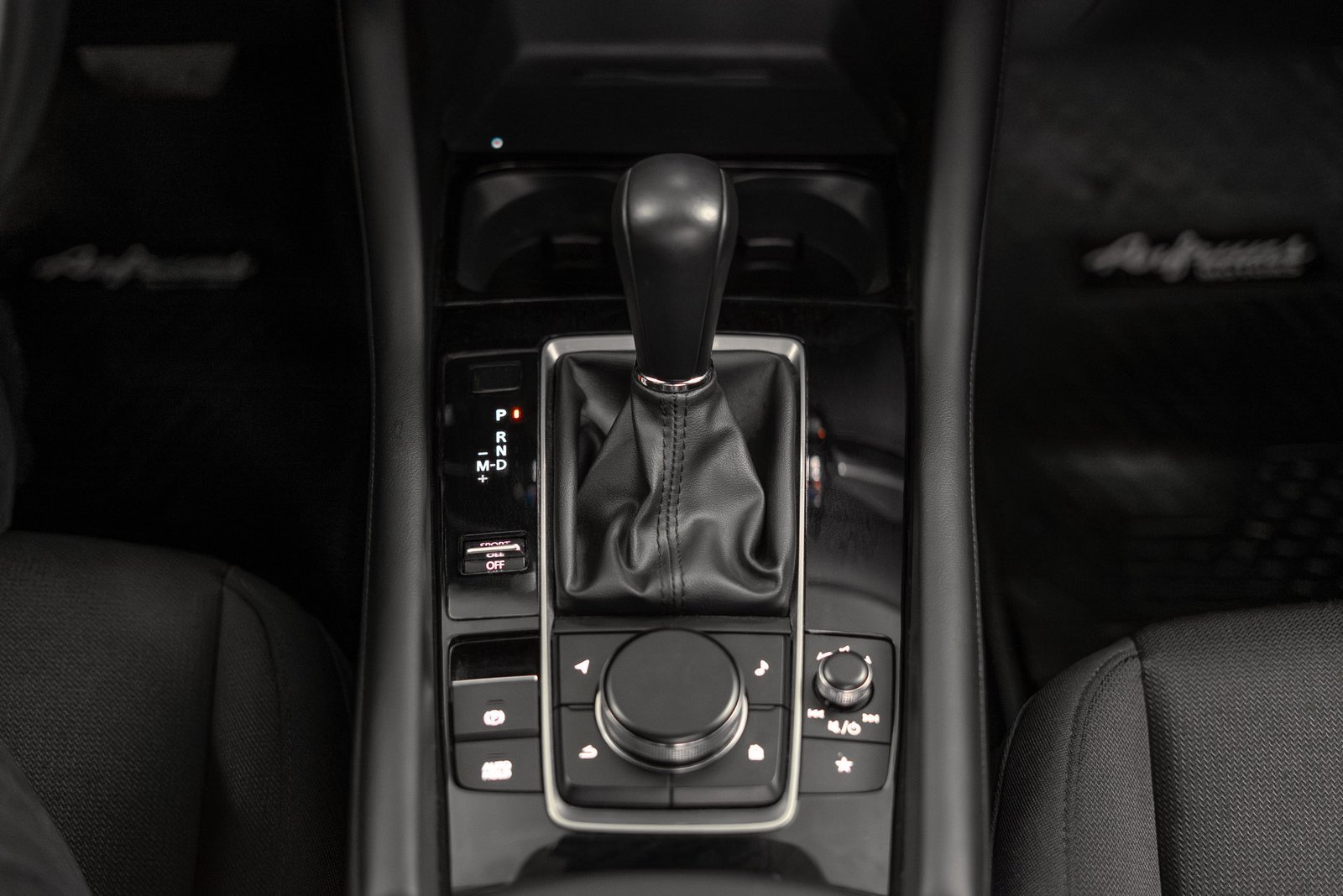 Mazda 3 2.0 2025 - Imagen 17 de 20