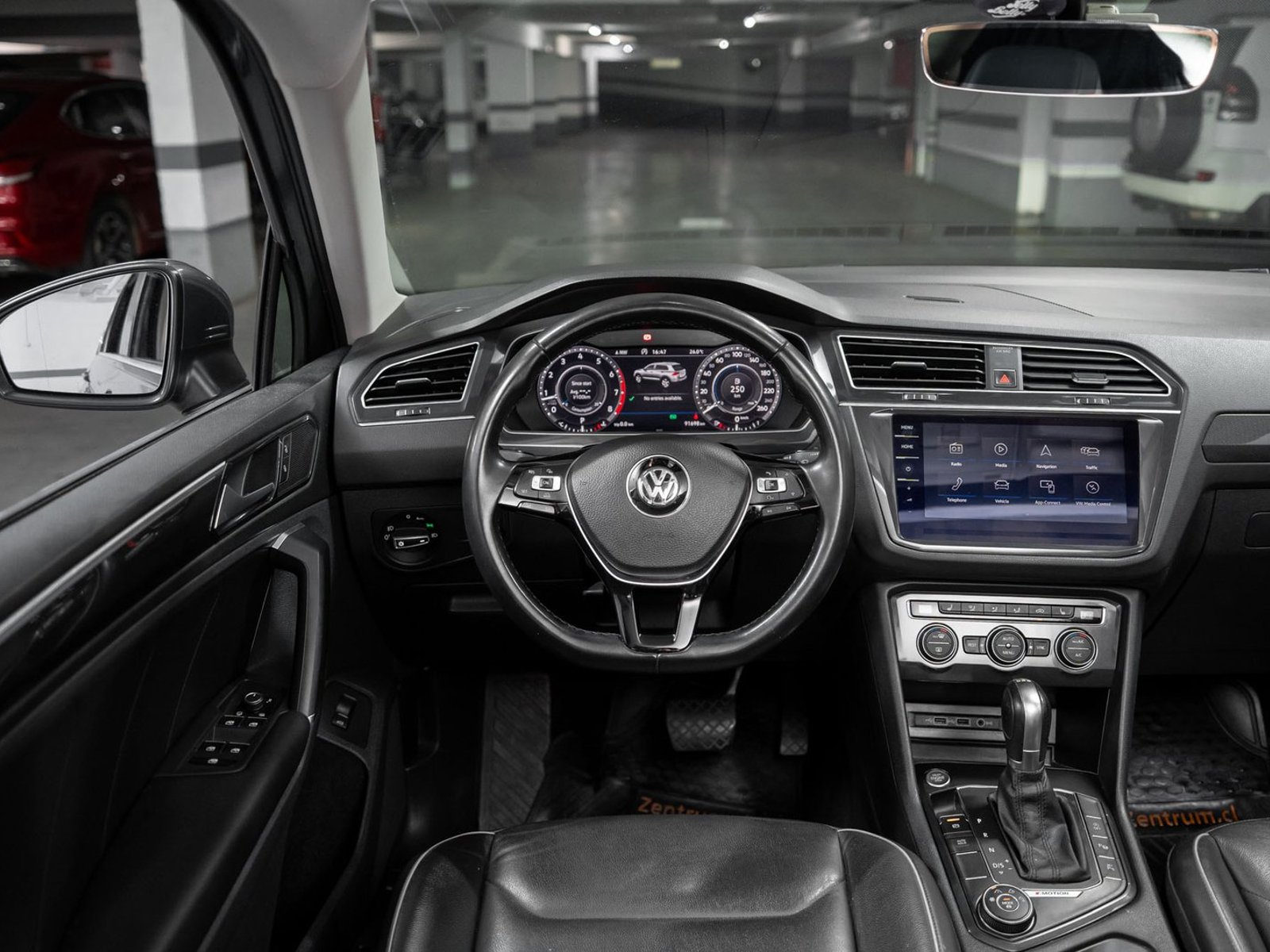 Volkswagen Tiguan 2.0 2019 - Foto 3 de 20