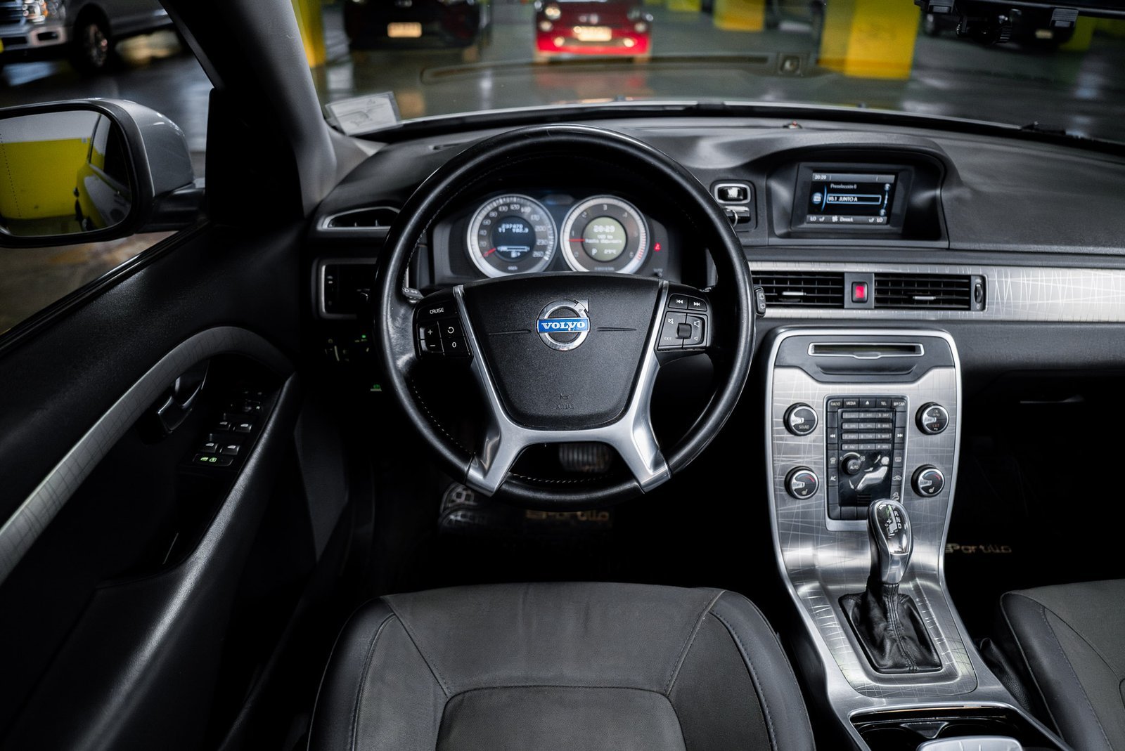 Volvo Xc70 2.4 2013 - Imagen 3 de 18
