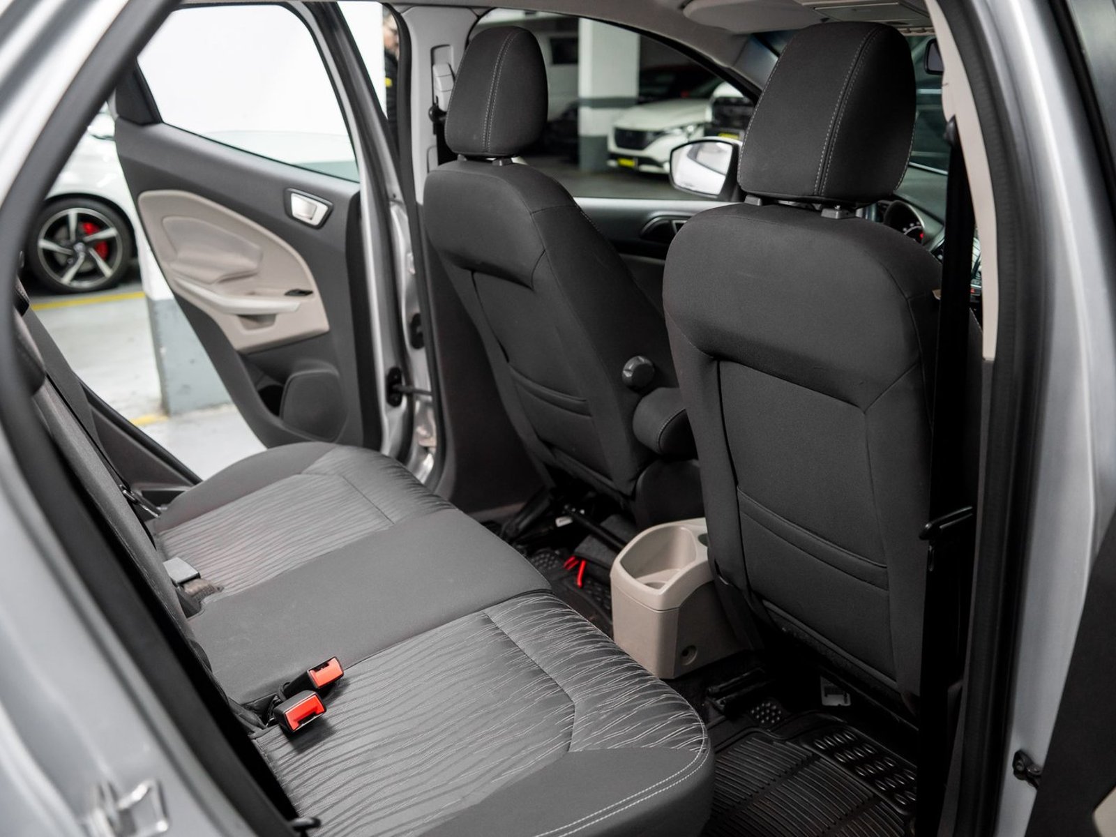 Ford Ecosport 2.0 2017 - Foto 4 de 20