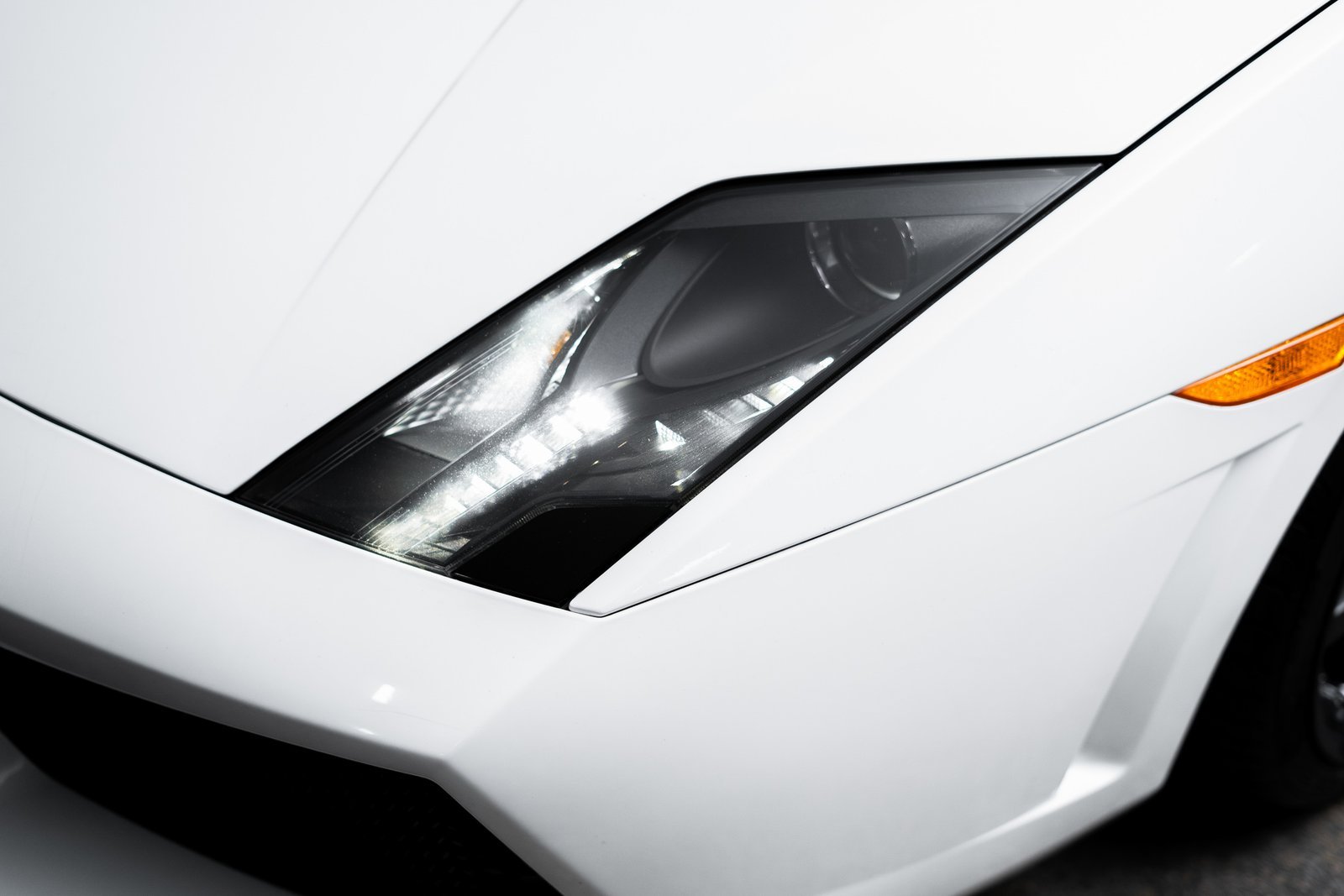 Lamborghini Gallardo 5.2 2010 - Imagen 8 de 20