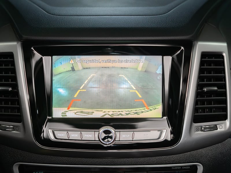SsangYong Rexton 2.2 2020 - Imagen 14 de 18