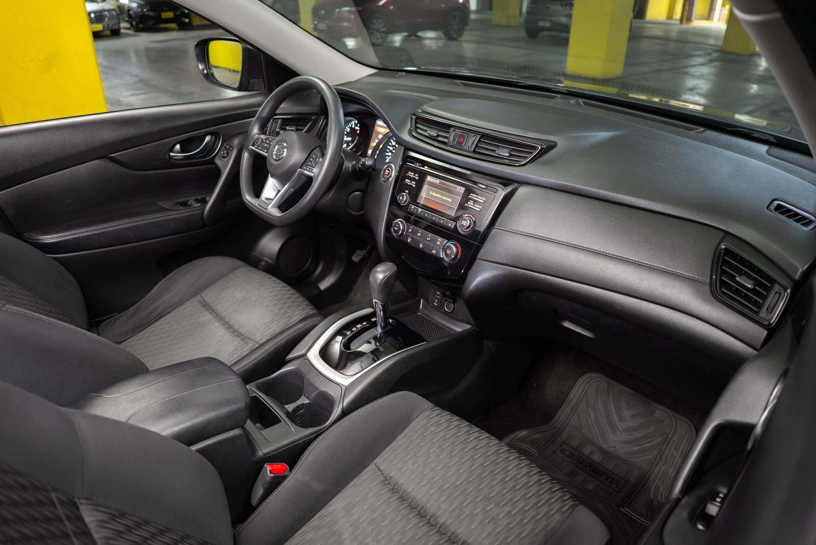 Nissan Xtrail 2.5 2019 - Imagen 12 de 19