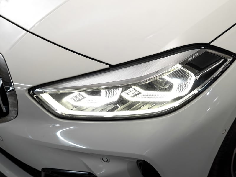BMW 118i 1.5 2021 - Imagen 5 de 20