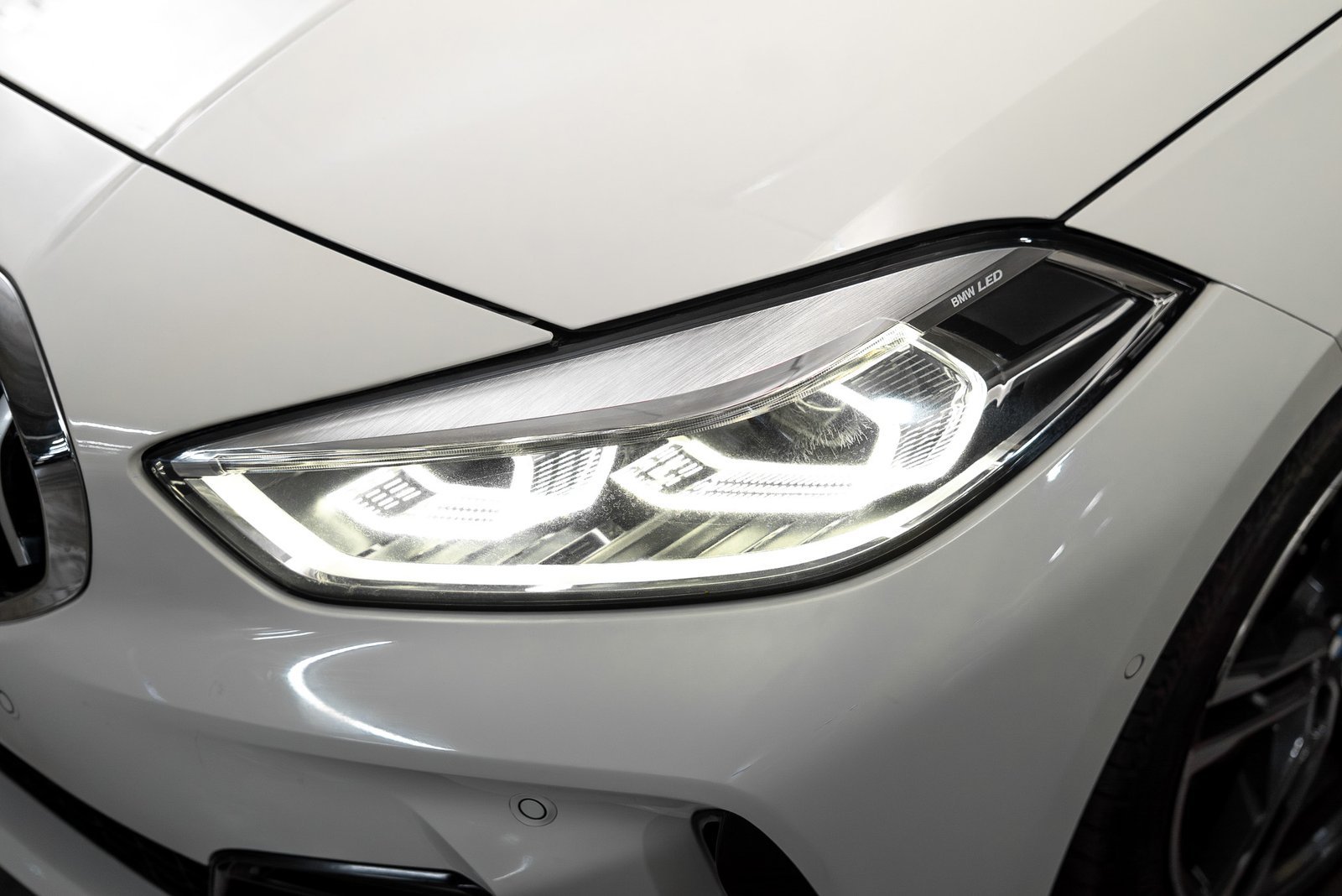 BMW 118i 1.5 2021 - Imagen 5 de 20
