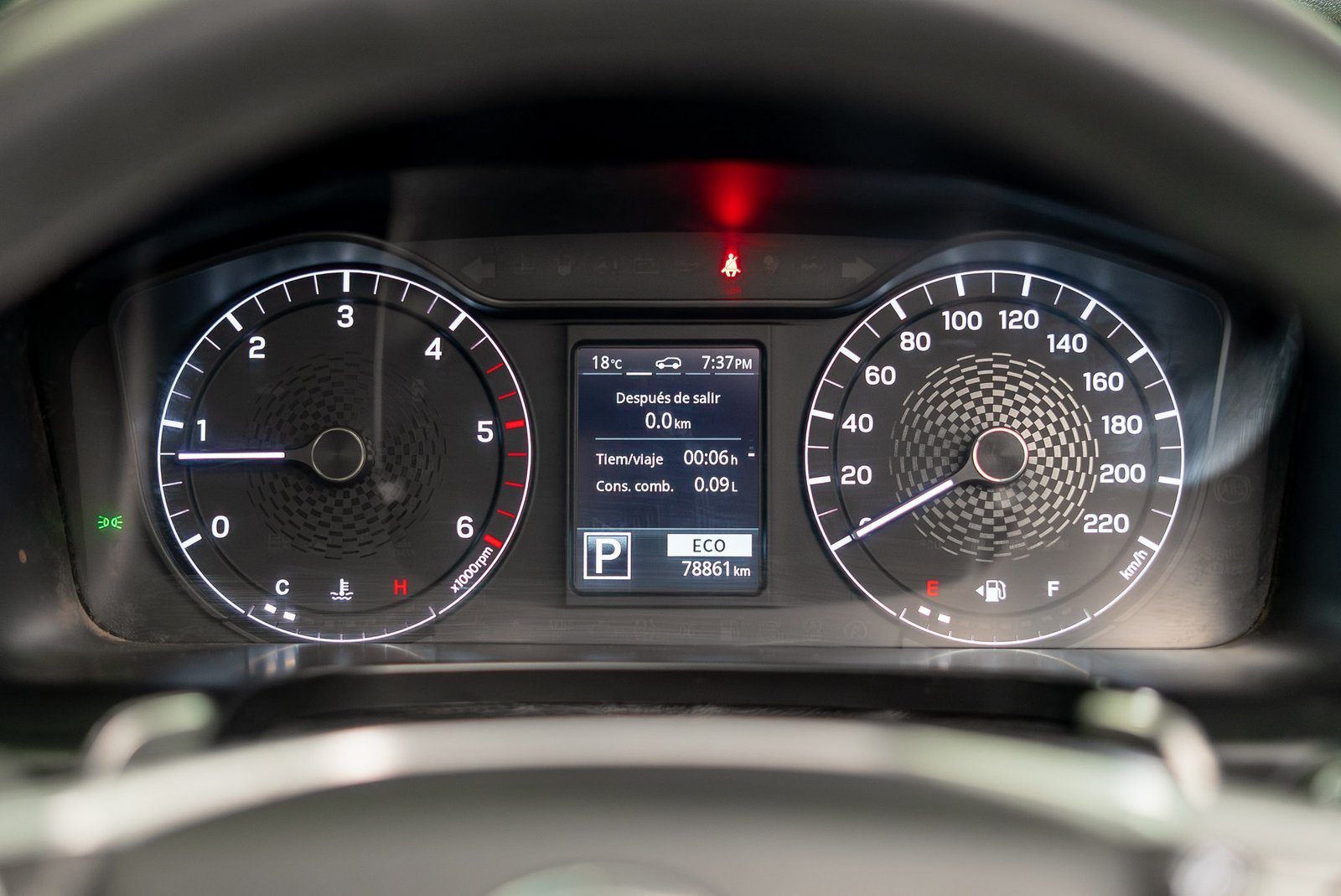 SsangYong Rexton 2.2 2023 - Imagen 13 de 20