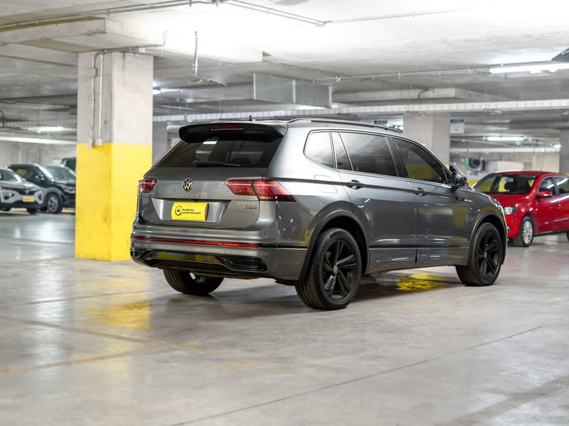 Volkswagen Tiguan 2.0 R-line 2023 - Imagen 7 de 20