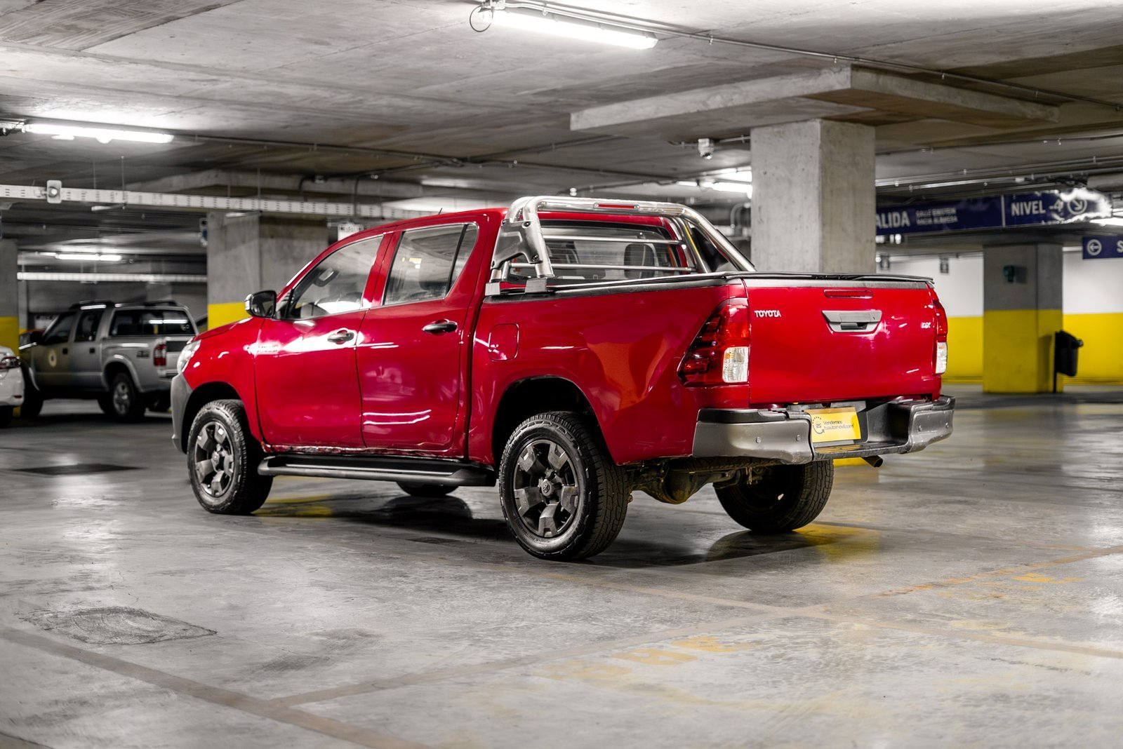 Toyota Hilux 2.4 2023 - Imagen 8 de 18