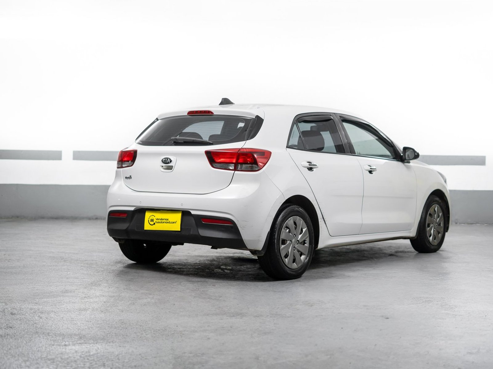 Kia Rio5 1.4 2020 - Foto 2 de 16