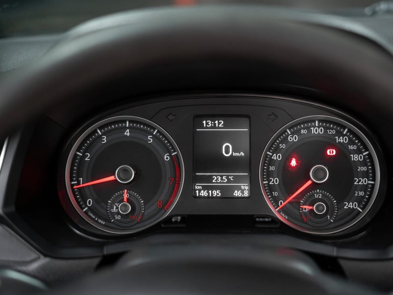 Volkswagen Voyage 1.6 2017 - Imagen 11 de 16