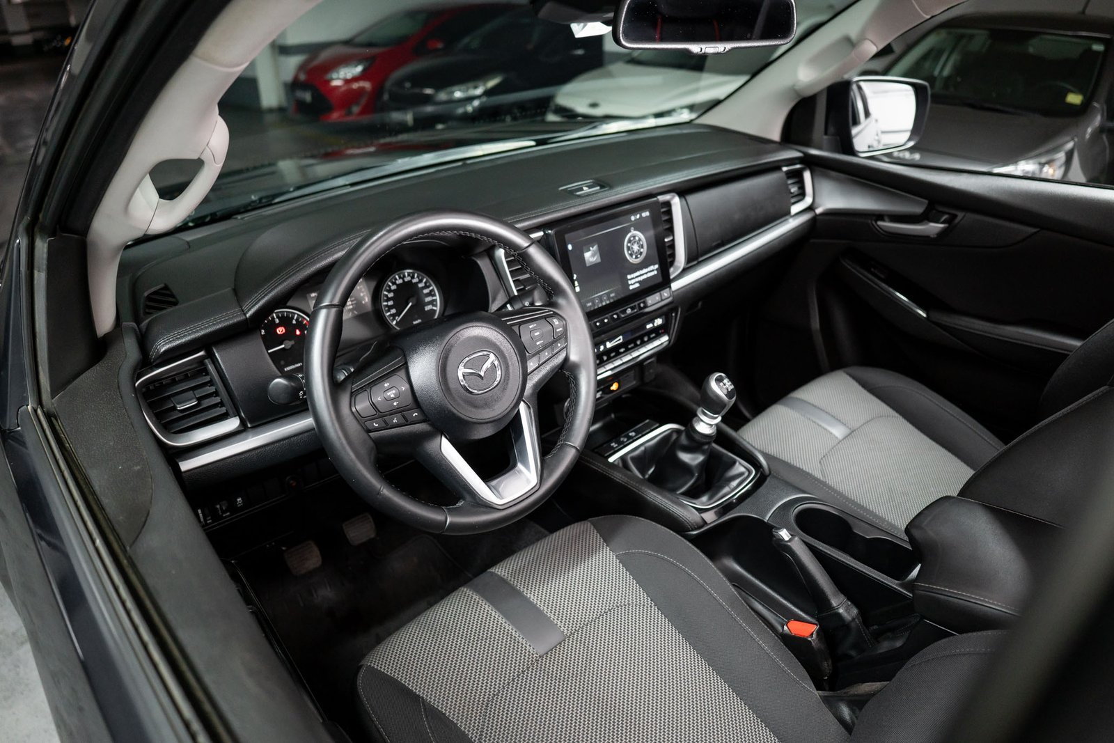 Mazda Bt-50 3.0 2023 - Imagen 13 de 20