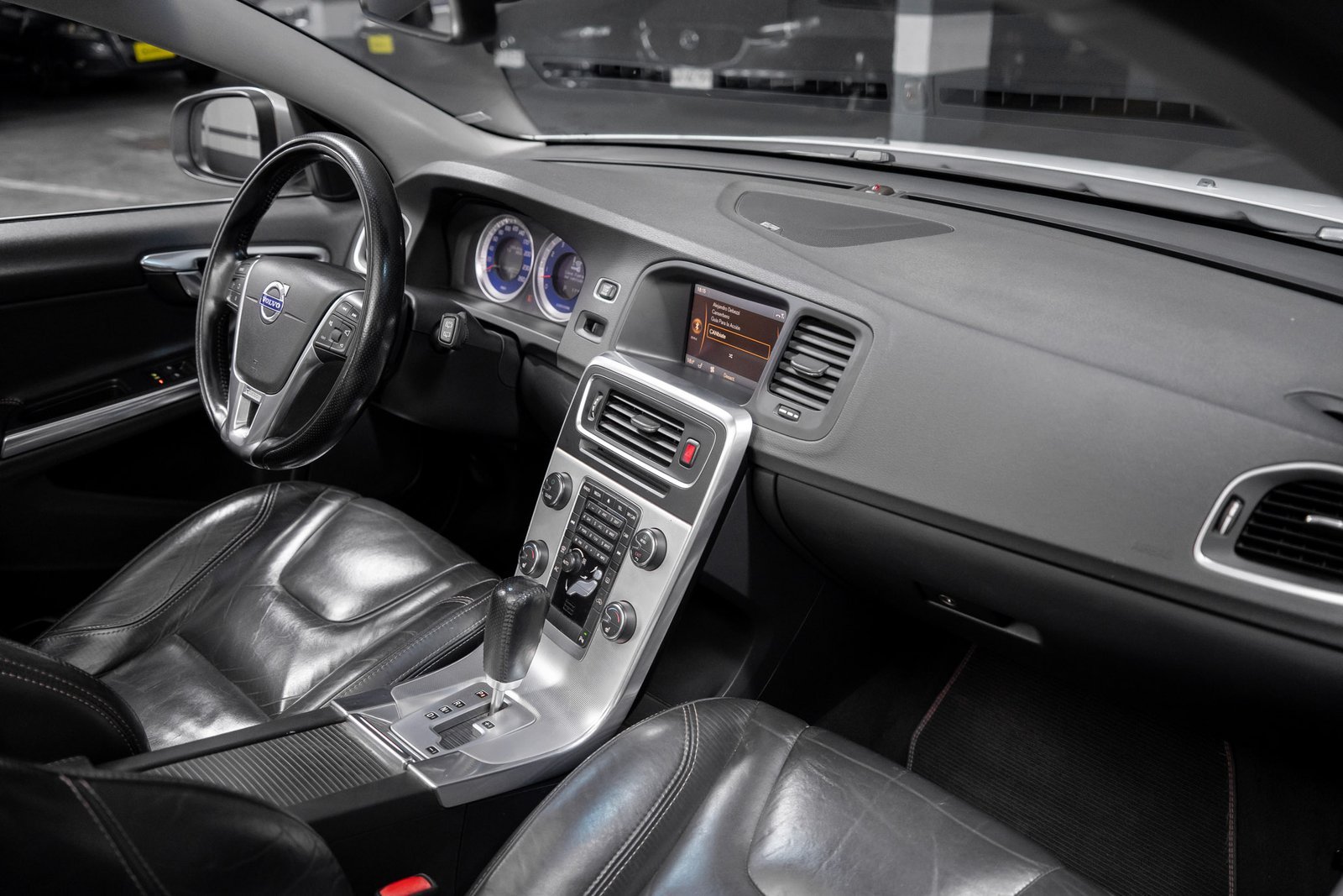 Volvo V60 3.0 2012 - Imagen 12 de 18