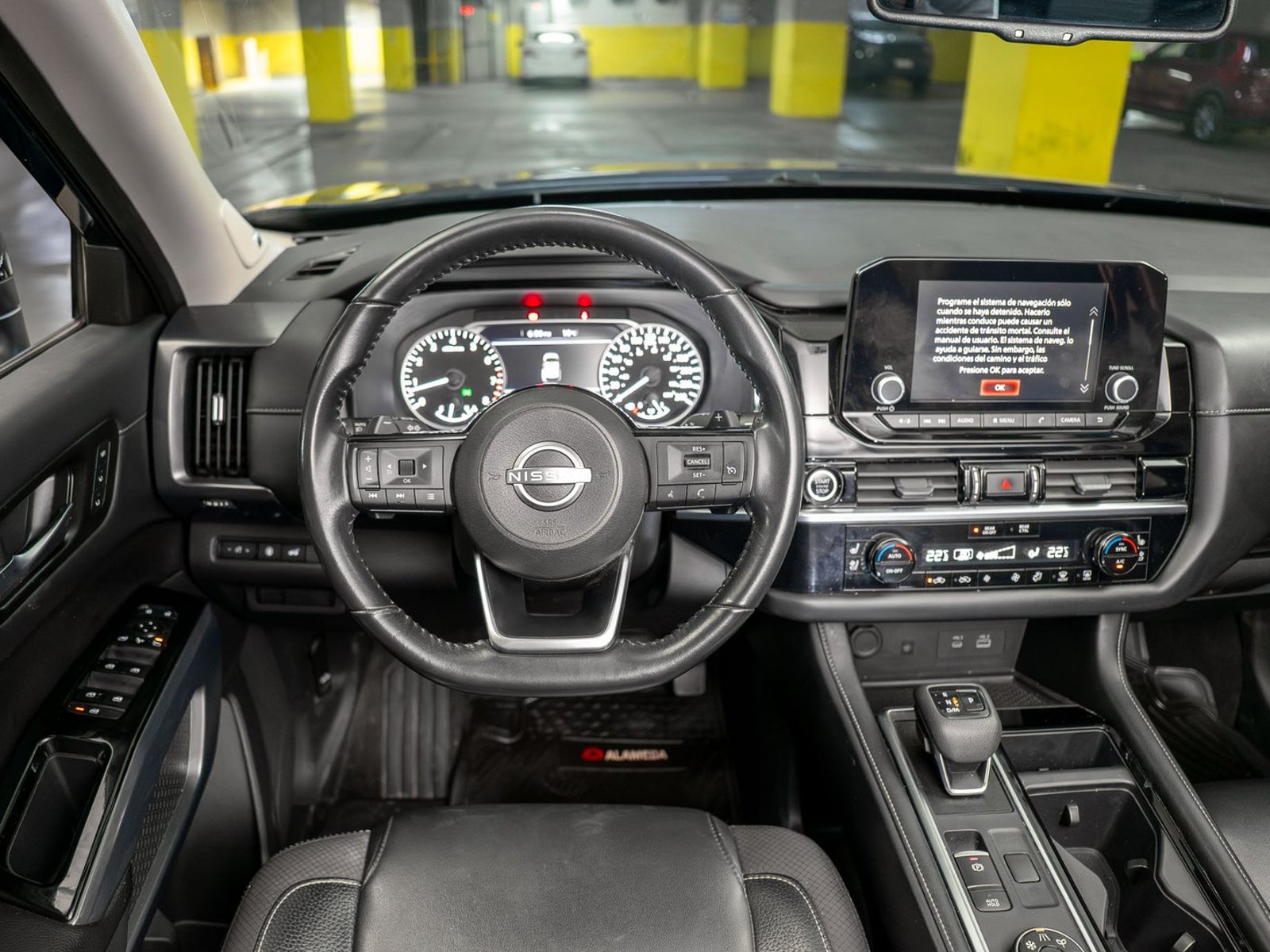 Nissan Pathfinder 3.5 2023 - Foto 3 de 20