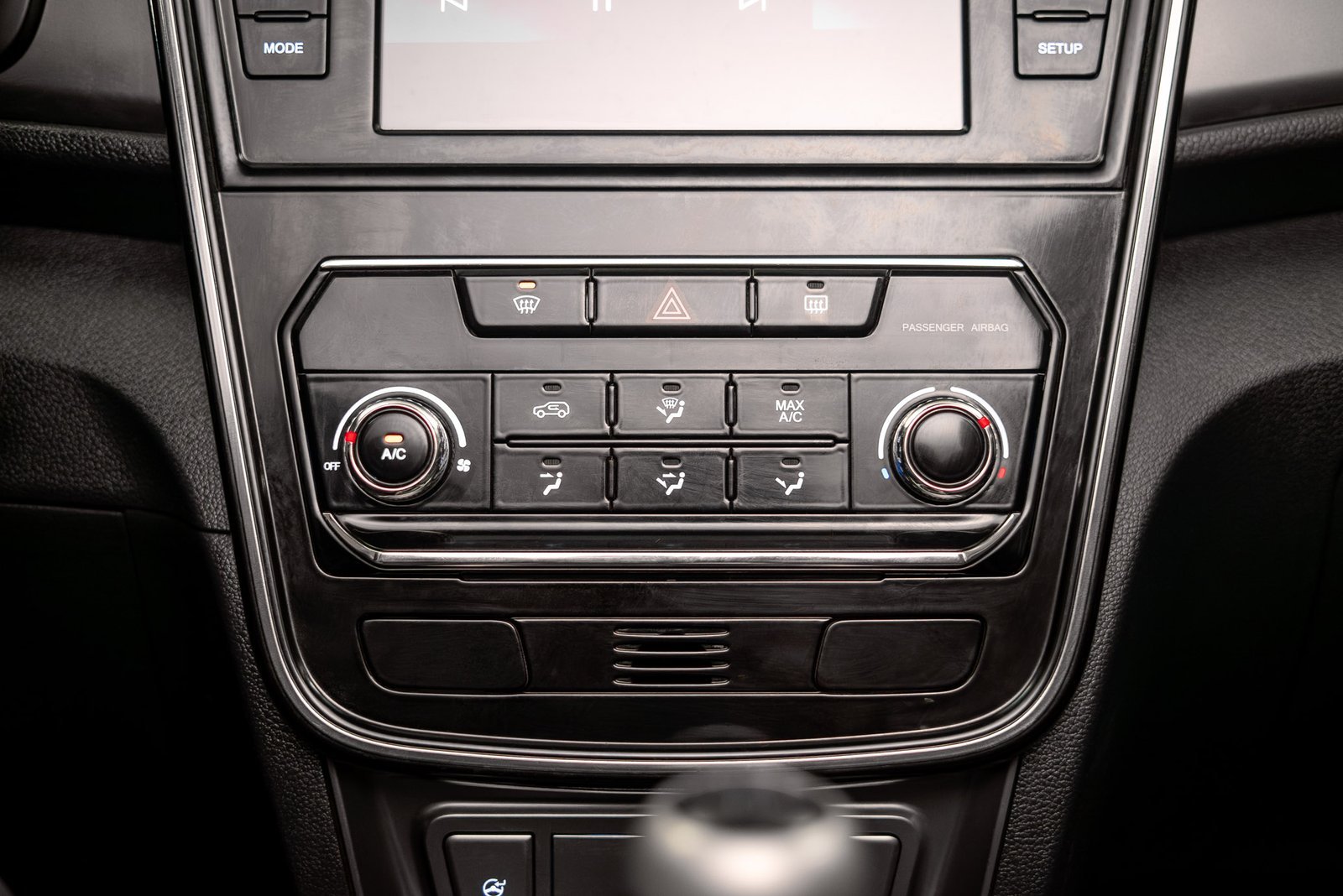 SsangYong Tivoli 1.6 2020 - Imagen 15 de 17