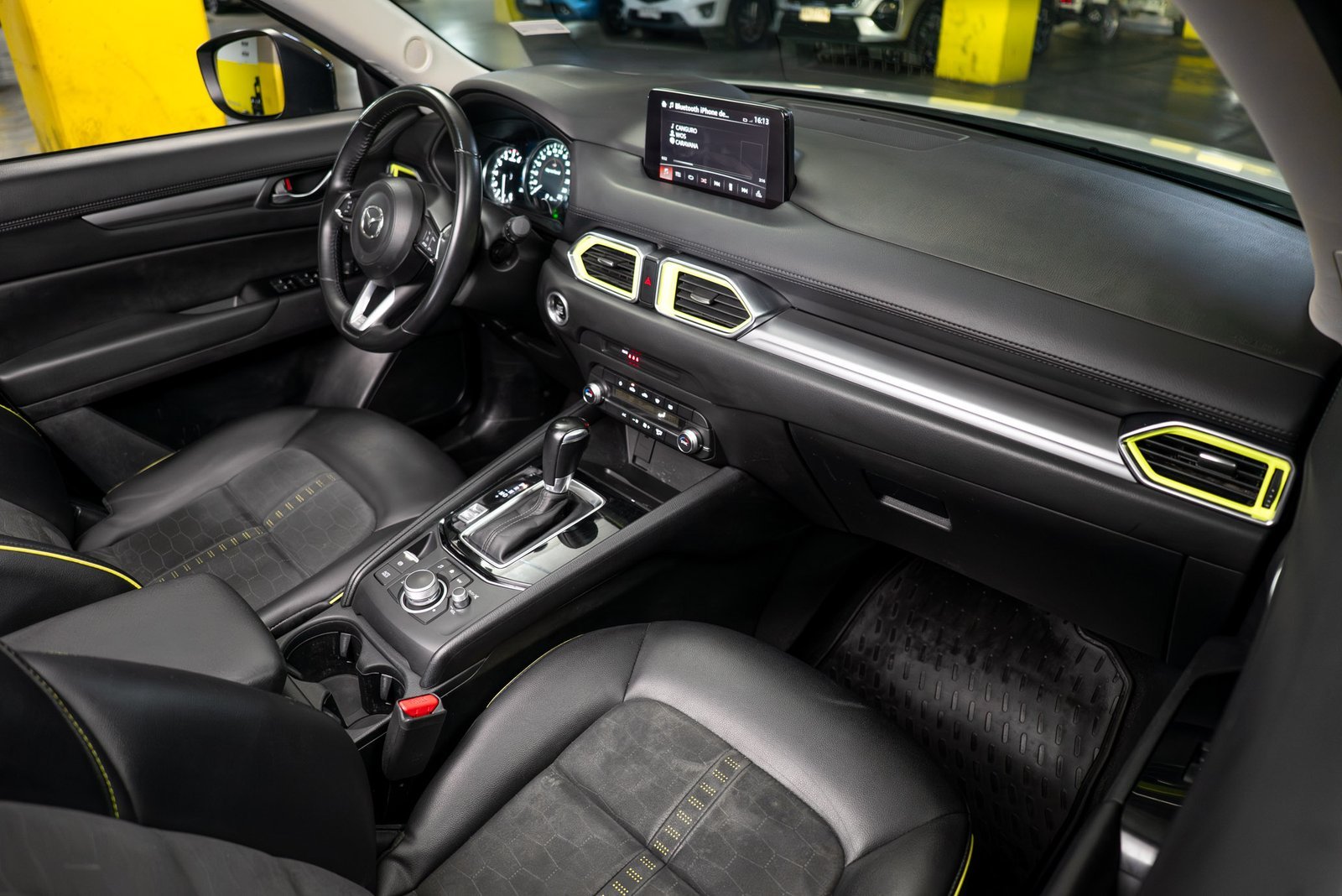 Mazda Cx-5 2.0 2024 - Imagen 12 de 20