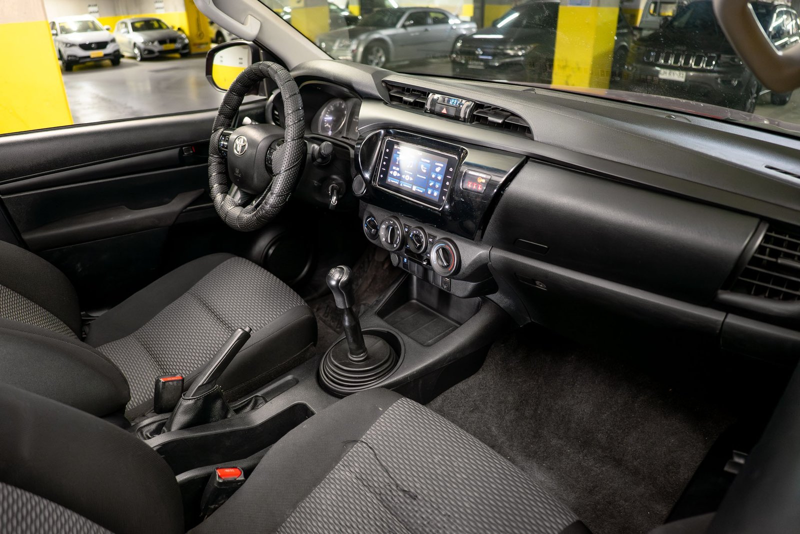 Toyota Hilux 2.4 2023 - Imagen 12 de 18