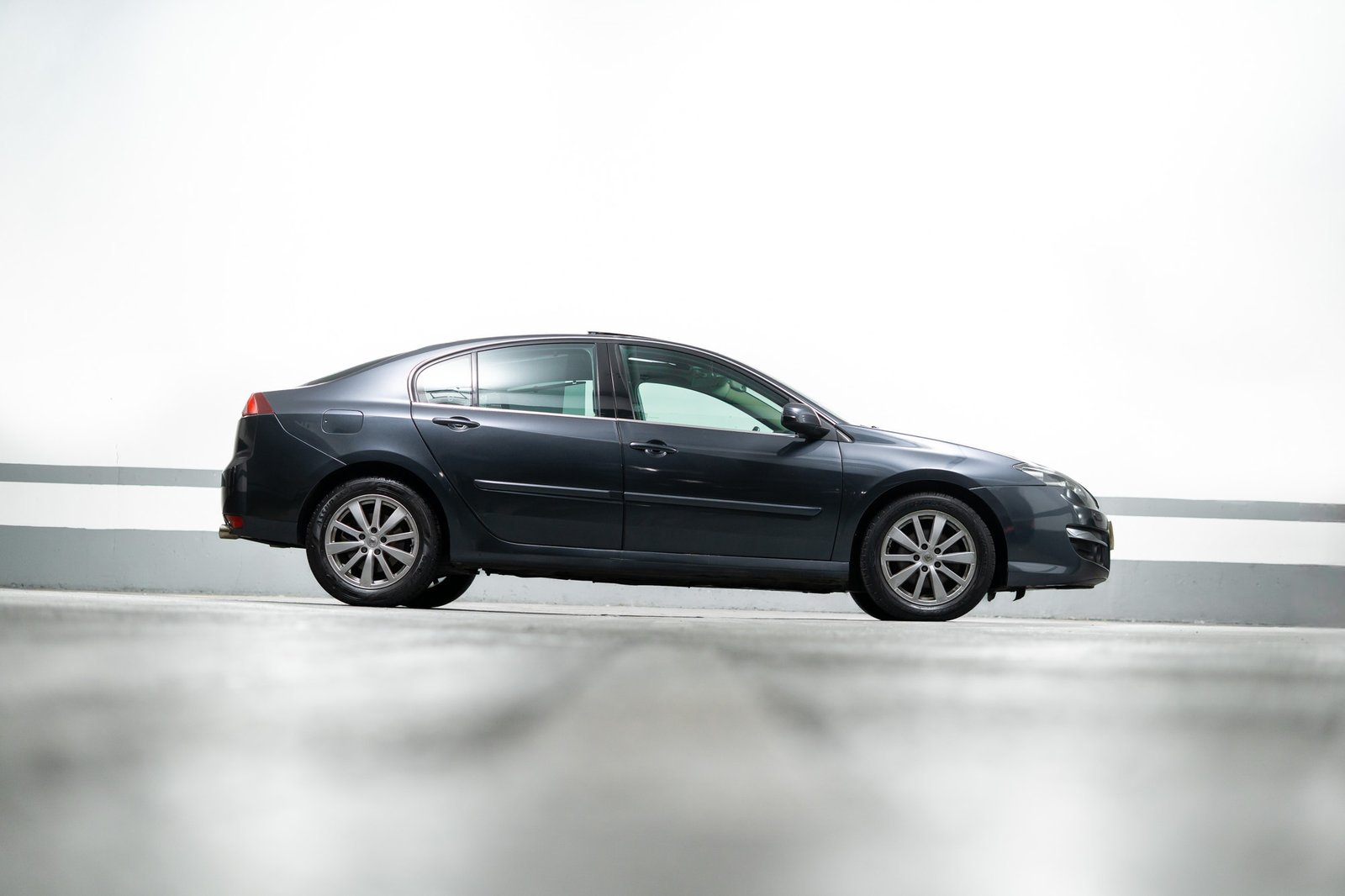 Renault Laguna Iii 2.0 2013 - Imagen 11 de 20