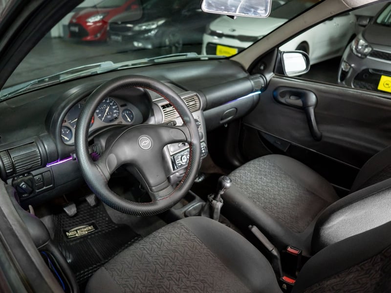 Chevrolet Corsa 1.6 2003 - Imagen 11 de 15