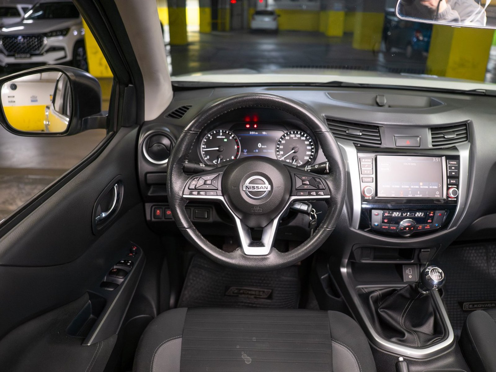 Nissan Navara 2.3 2022 - Foto 3 de 17