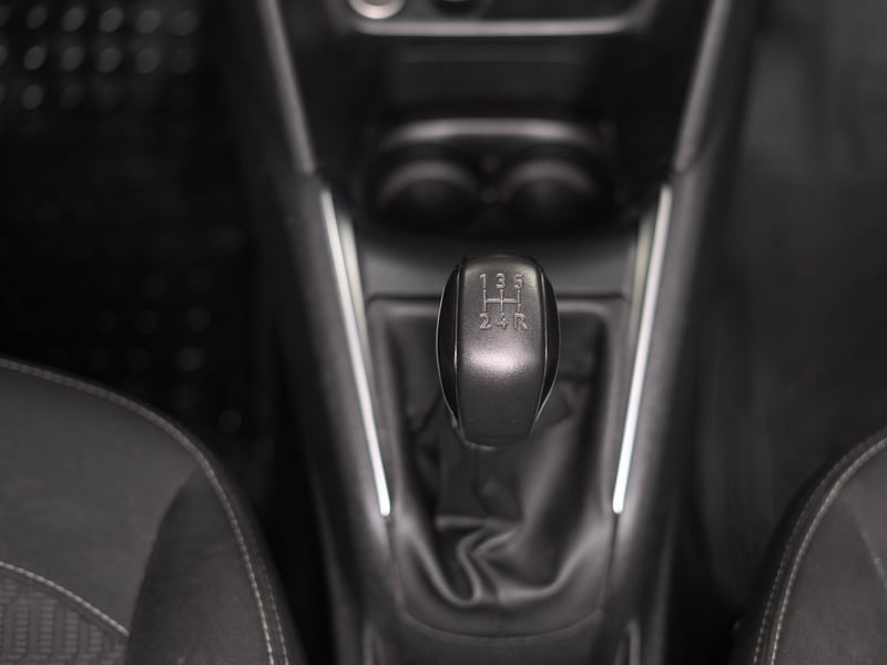 Peugeot 208 1.2 2019 - Imagen 14 de 15